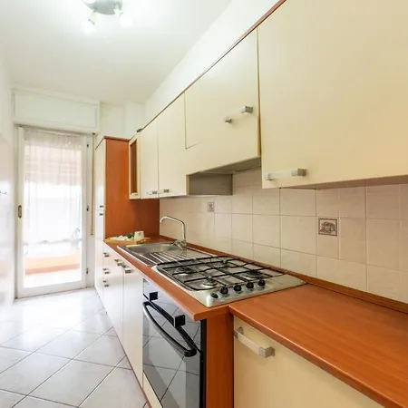Tiziano Silvi Apartment
