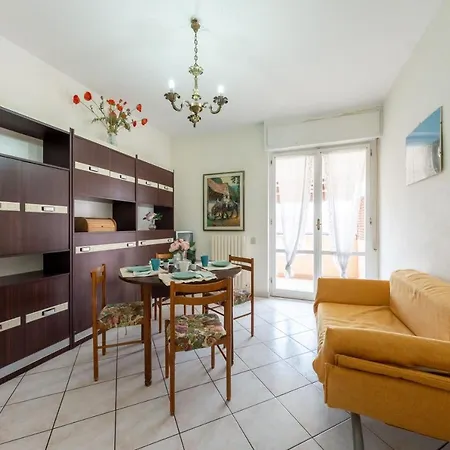Apartment Tiziano Silvi *